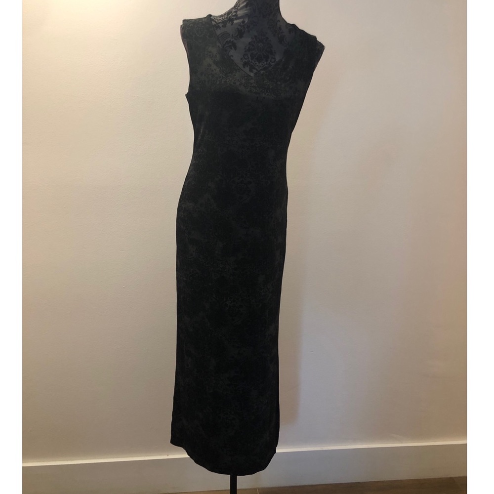 Black (90’s) maxi dress